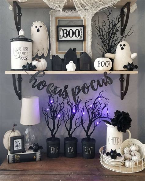 Pin By Chelsea Leigh On Fall Decor Halloween Decorations Indoor Spooky Halloween Decorations