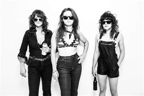 Thelma And The Sleaze The ‘high Class Women Of Nashville Rock Sidelines