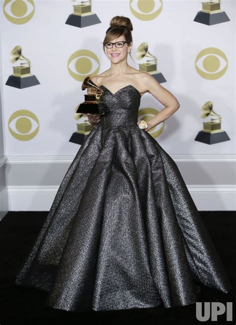 Photo Lisa Loeb At 60th Annual Grammy Awards In New York