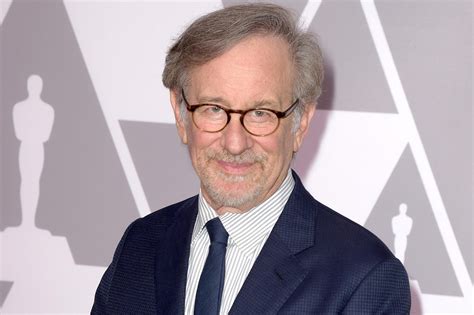 Steven alan spielberg, kbe is an american filmmaker. Steven Spielberg becomes first director to cross $10 ...