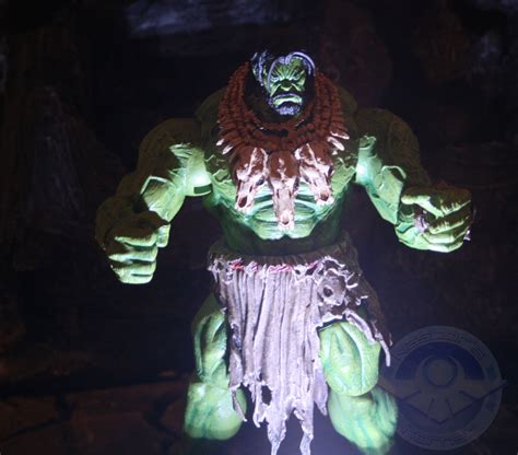 Marvel Select Barbarian Hulk Is A Smash