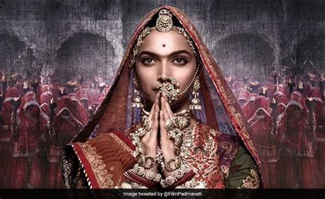 Sanjay Leela Bhansalis Padmavati Gets Ua Certificate Censor Board