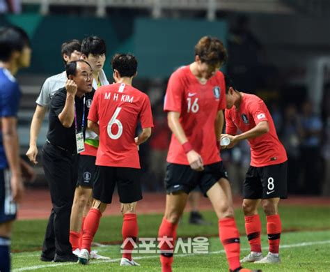 김학범 감독은 지난달 30일 기자회견을 갖고 2020 도쿄 올림픽에 출전할 18인 엔트리를 공개했다. 스포츠서울 - 제2의 전성기 '활짝'…김학범 감독 "금메달 경험 ...
