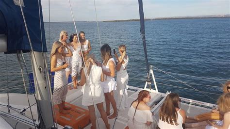 Adelaide Hens Party 2 Hour Byo Private Boat Charter Real Escapes