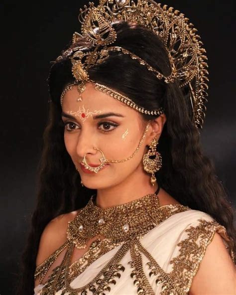 Potret Cantik Pooja Sharma Aktris Mahabharata Dan Mahakaali Gambaran