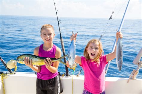 8 Fun Ways To Hook Kids On Fishing Farmers Almanac Plan Your Day