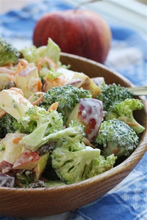 The best broccoli salad recipe! Broccoli Apple Salad Recipe