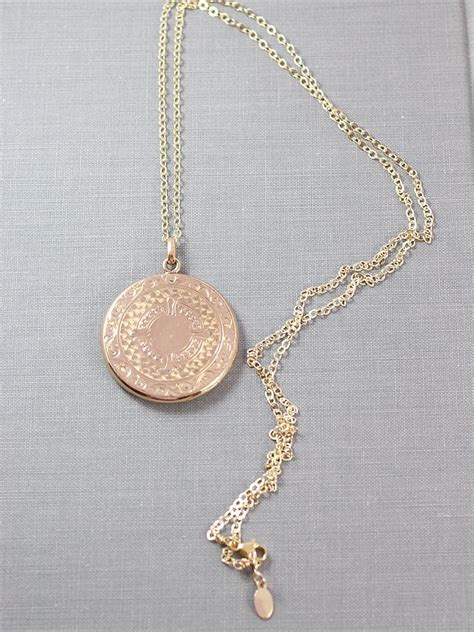 Antique Gold Locket Necklace Large Round W H Co Photo Pendant Cherished For Life