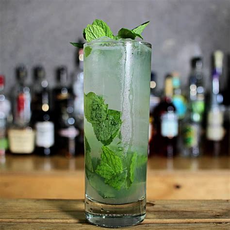 How to make cocktails playlist with tom macy ruclip.com/p/plujxnvoq3gxjuczogpf9rrfx5tqf6ahw1. How to make a Mojito - Cocktail Kit