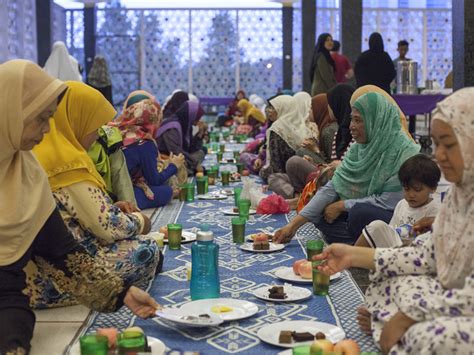 Cangkat minden jalan 1, gelugor, penang 2020 january 21. Is fasting at Ramadan good for you?
