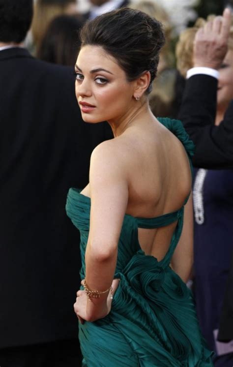 Celebrity Mila Kunis Weight Height And Age