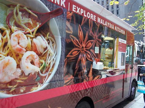 Makan truck aims to promote food trucks in malaysia while spreading the word about great food. Culinary Types: Friday Food Truck Freebie - Malaysia ...