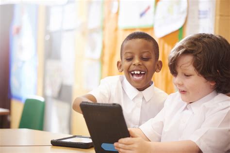 10 Ways Computer Games Can Help Your Children At School