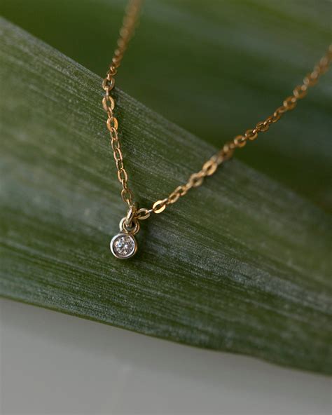 14k Gold Tiny Diamond Choker Necklace Minimalist Simple Etsy