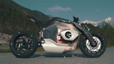 Bmw Zeigt E Motorrad Vision Dc Roadster Bilder And Video Ecomentode