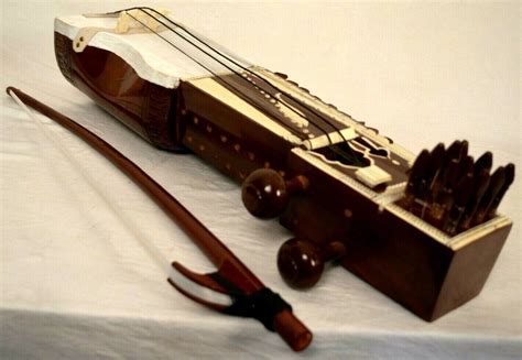 Professional Classical Folk Musical Instruments Tun Wooden Kalavati Bow
