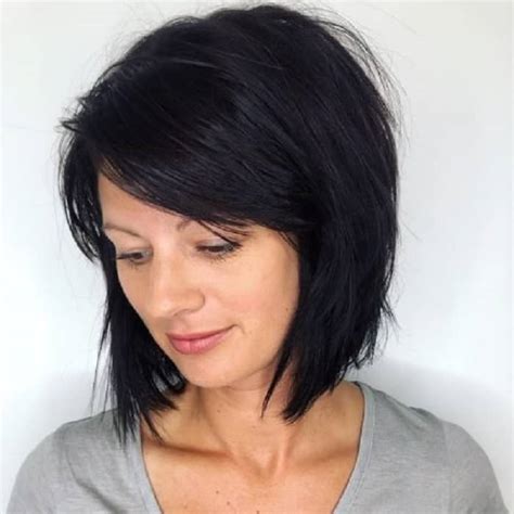 17 Best Angled Bob With Bangs Ideas For Your Hair Type