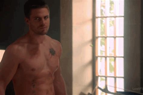 You Requested Him Famous And Bonerific Arrow’s Stephen Amell Daily Squirt