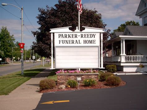 Parkerreedy Funeral Home West Frankfort Il Funeral Home And Cremation
