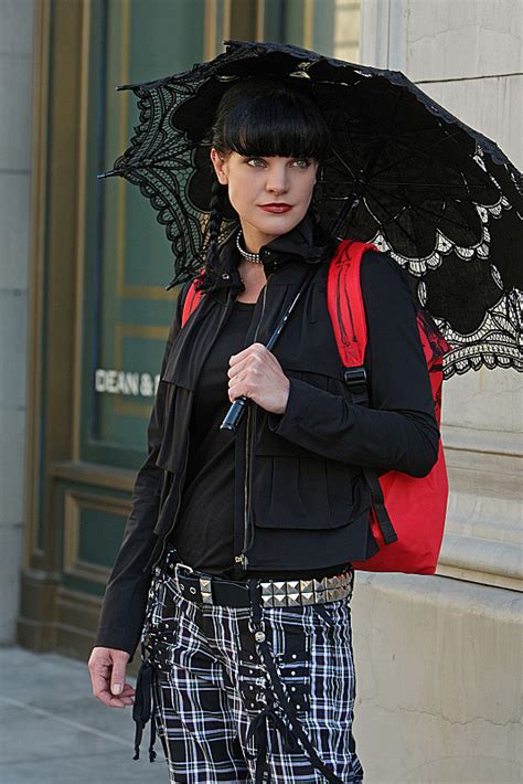 The Fiercest Outfits Abby Ever Wore On Ncis Recommended Photos Cbs