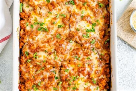 We put the casserole on top of cauliflower rice and added salsa and a touch of sour cream to make it more flavorful. Cheesy Eggplant Casserole with Ground Turkey (Eating Bird ...