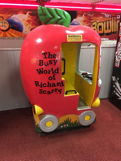Busytown is an enchanting place thatõs abuzz with energy and life. Jolly Roger The Busy World of Richard Scarry Lowly Worm's ...