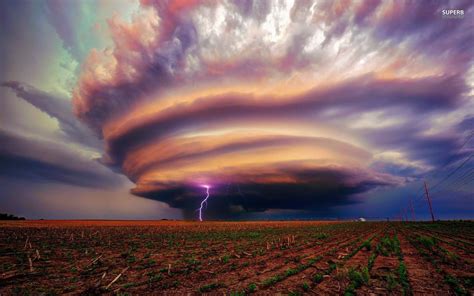 A Supercell Pictures Of Lightning Nature Wallpaper