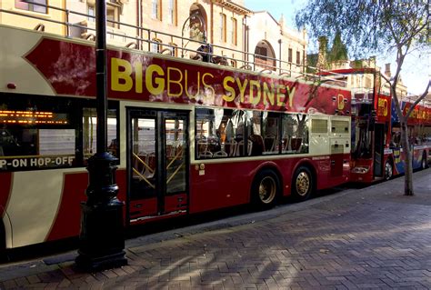 Van sommige nummers is niet bekend. A Ticket to Ride on Sydney's Bus Tours - Song Hotel Sydney ...
