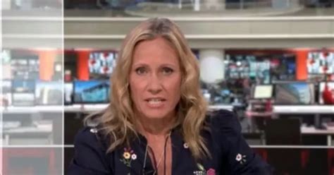 sophie raworth apologies to bbc news viewers after wrongly stating huw edwards had resigned