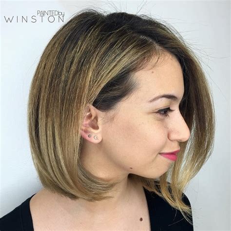 Twist in out hairstyle is the best for those who are having the long hairs with fat face, length of the hairs will take the full attention of your chubby cheeks to haircut. Hairstyles for Full Round Faces - 55 Best Ideas for Plus ...