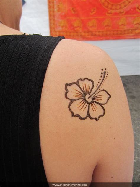 Plumeria Henna Tattoo Hand Henna Flower Designs Flower Henna