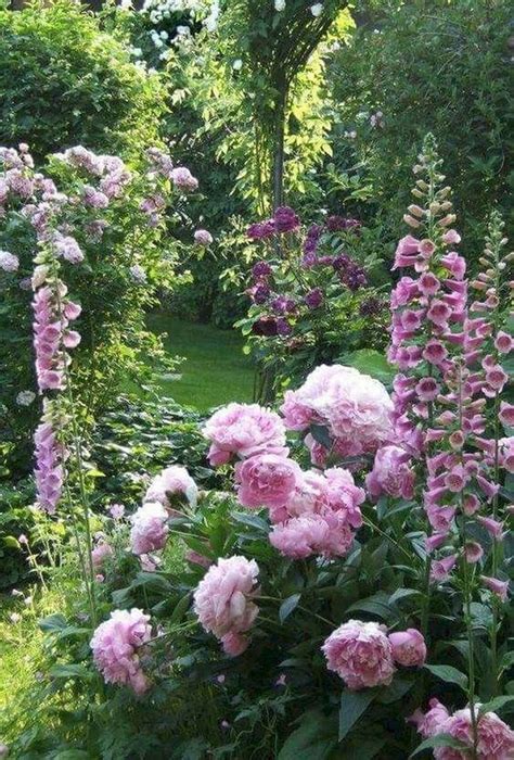 Below you ll find plenty of clever and cool ideas for a small garden no matter where it s located. 59 Stunning Cottage Garden Ideas for Front Yard ...