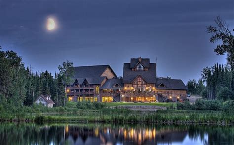 Elk Ridge Resort In Waskesiu Lake Reviews Deals And Hotel Rooms On