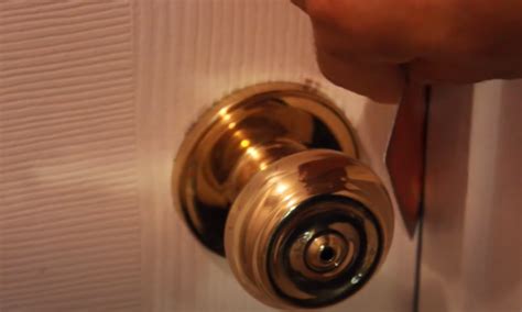 Maybe you would like to learn more about one of these? How To Pick A Door Lock With A Paperclip : How To Pick A Deadbolt Door Lock With Bobby Pins ...