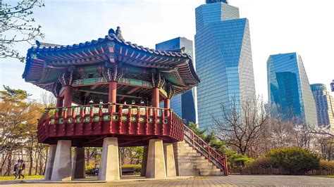 Yeouido Island The Spring Destination In Seoul Korea