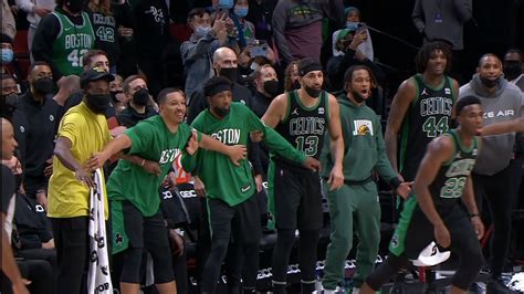 Celtics Bench Has Epic Reaction To Pritchards Three Straight 3
