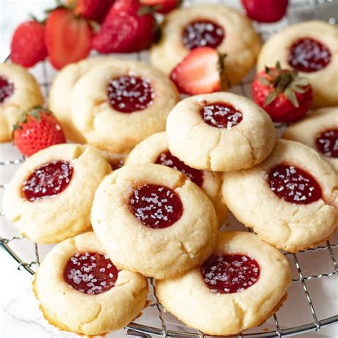 Strawberry Shortbread Cookies Strawberry Butter Cookies Chenée Today