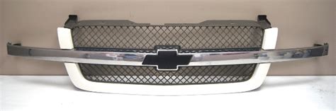 The nike air force 1 by you collection. 2003-2006 Silverado Avalanche Front Grille Used White ...