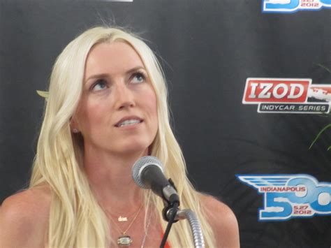 Susie Wheldon Receives Dans Indy 500 Ring Presssnoop