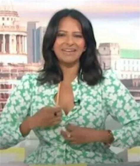 Gmbs Ranvir Singh Apologises As Shes Forced To Adjust Her Dress Live