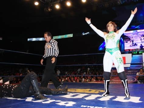 Marcela Is Amapola S Challenger For The Cmll Women S World Championship Superfights