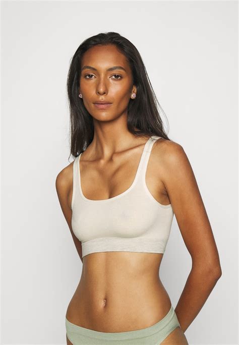 out from under for urban outfitters imogen square neck seamless bralette bustier white weiß