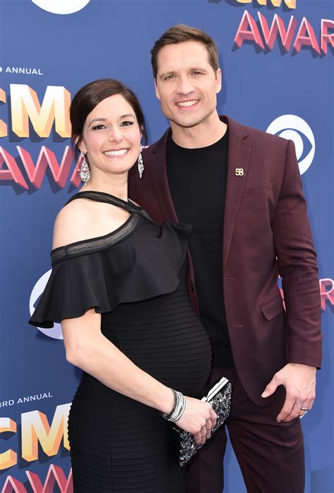 Walker Hayes And Wife Laneys Newborn Baby Dies She Is Now Safely In