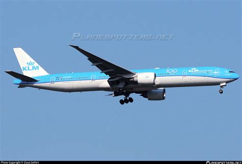 Ph Bvf Klm Royal Dutch Airlines Boeing 777 306er Photo By Claus Seifert