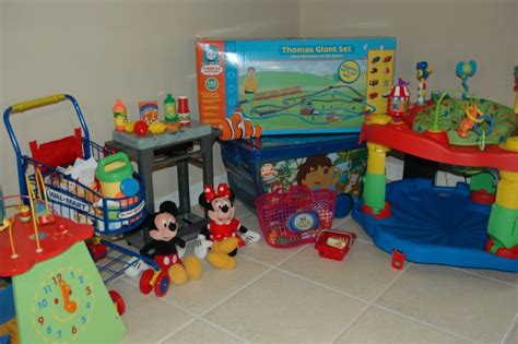 Find great deals on ebay for thomas the tank bedroom. Solana 5 Bedroom Villa Gallery - Thomas the Tank Engine ...