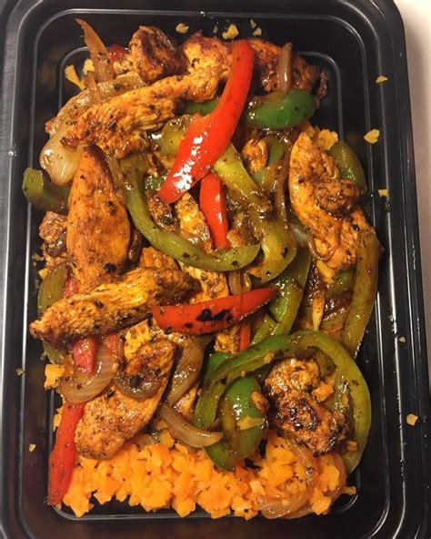 Here's 9 simple ingredients you can meal prep and combine for healthy recipes that take starch: Pin by Balsam Elajouz on meal prep ideas | Chicken fajitas ...