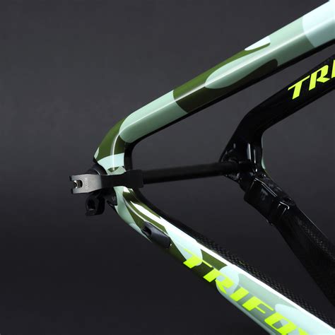 Lipstixandlace Trifox Carbon Road Bike Frame Disc Brakes Di