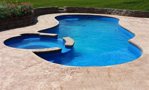 Allure Fibreglass Pool By Toronto Pool Builder Me Contracting