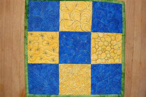The Domestic Quilter: Machine Quilting & Binding: Quilting Samplers