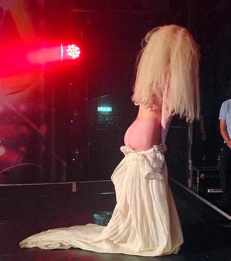 photos lady gaga strips nak d on stage during a surprise show in london ~ roland s news update